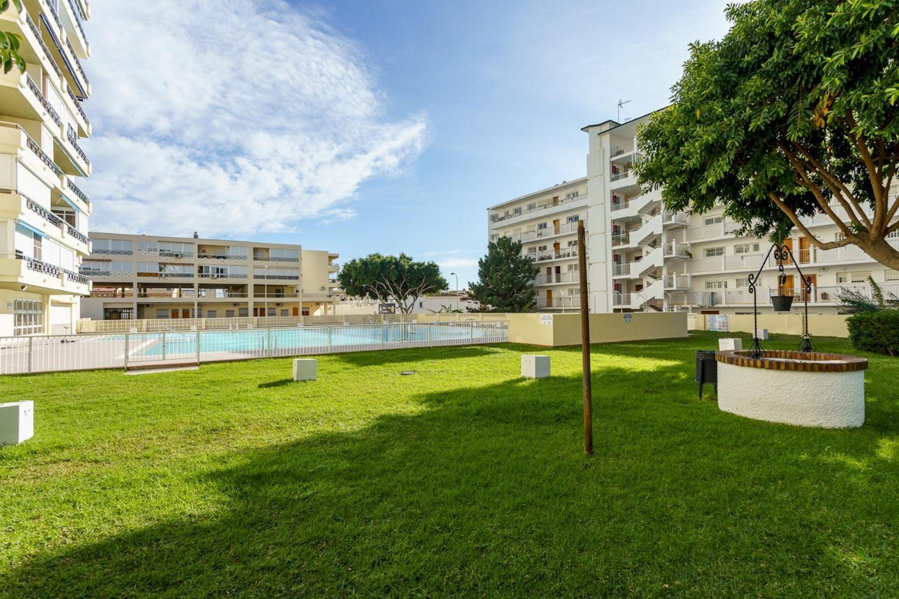 Malagasuite Carihuela Apartments Torremolinos Exterior foto